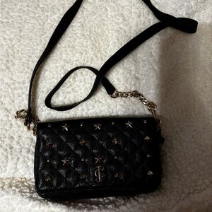 Juicy Couture Studded
Wallet/Crossbody Bag